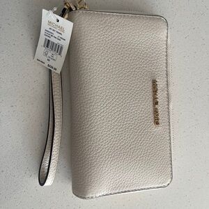 NWT Michael Kors Wallet